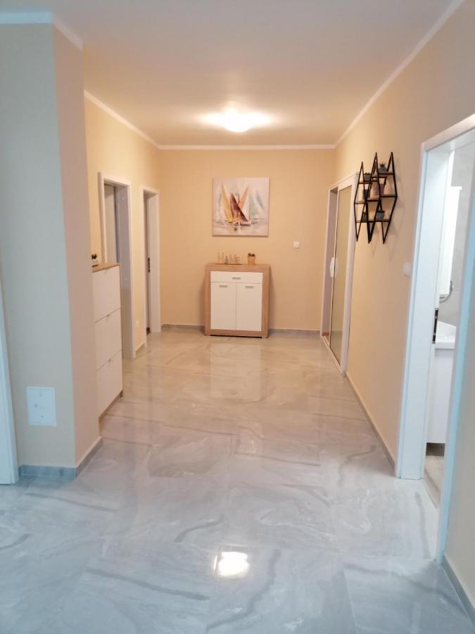 Apartman Nina กาลี ภายนอก รูปภาพ